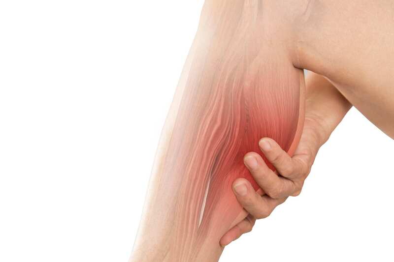 tại sao lại bị chuột rút bắp chân khi ngủ